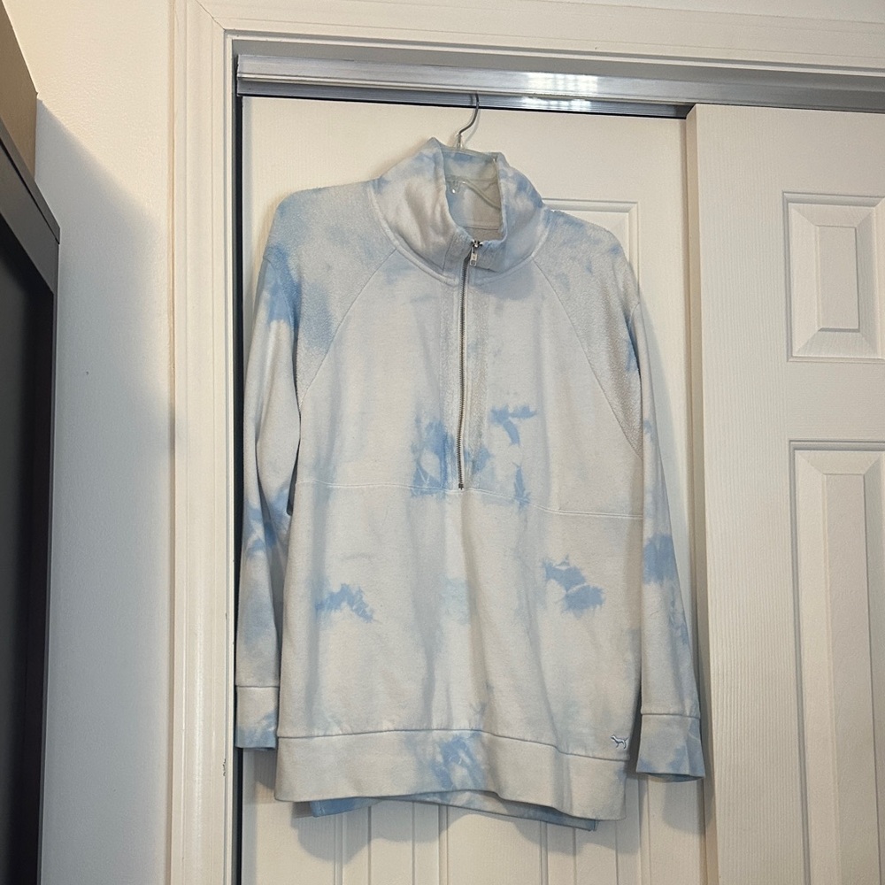 PINK Victoria's Secret Blue and White Tie-Dye Sweatshirt